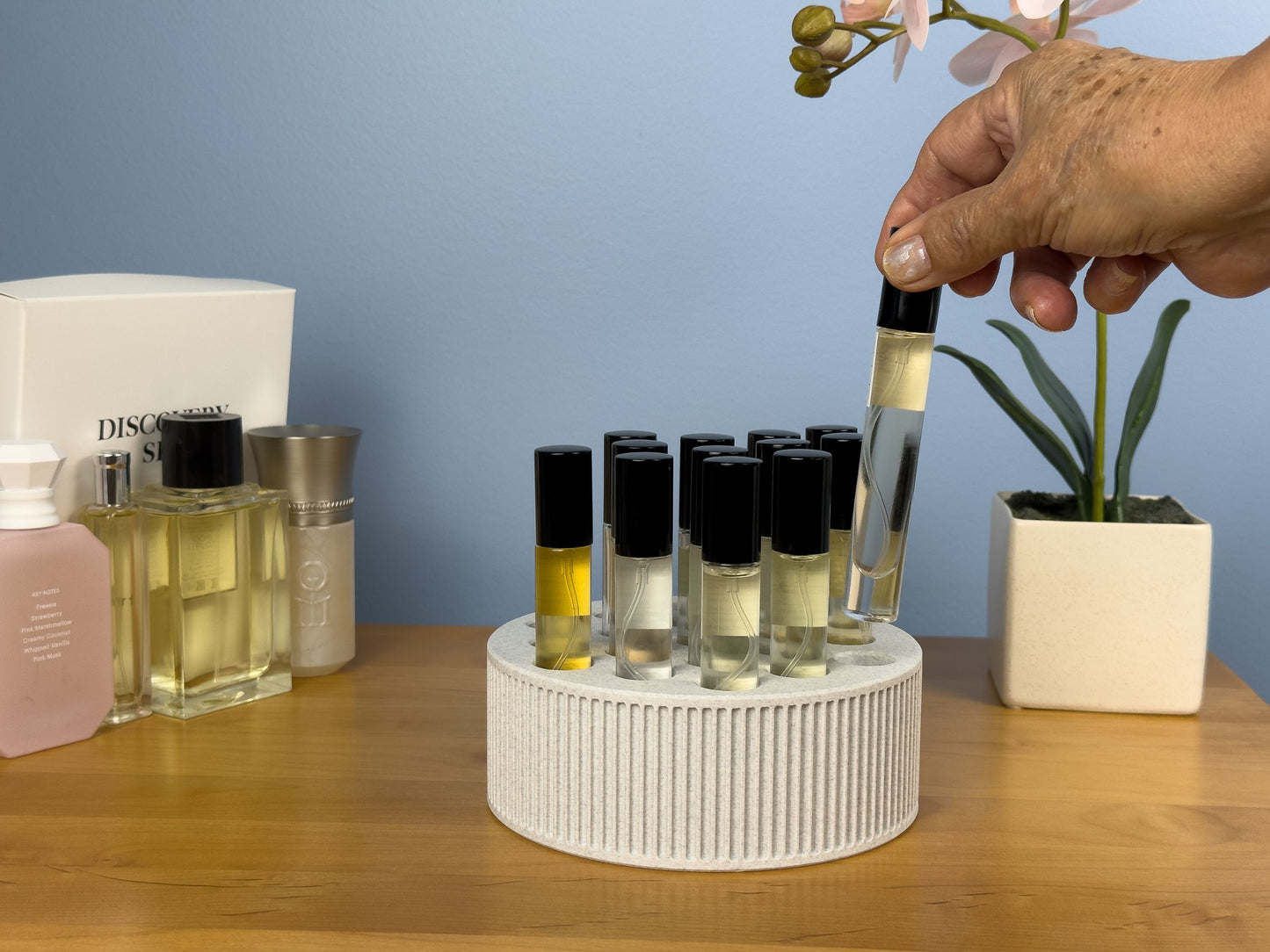 Round ScentSplit Perfume Decant Organizer